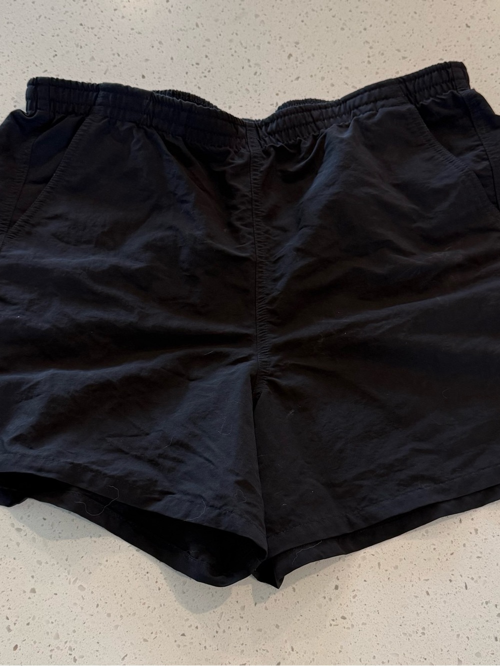 Patagonia Shorts Womens Large Black NetPlus Recycled Fishing Nets Drawstring
BBR - Picture 11 of 11